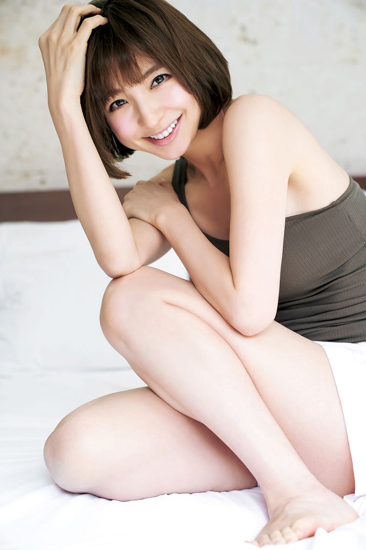 【AKB48】スタイル抜群！篠田麻里子のセクシー水着画像集！【500枚超】